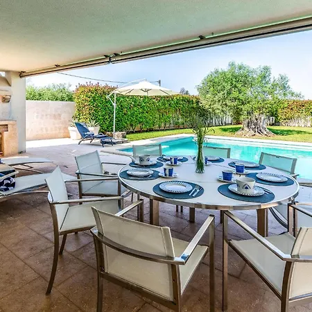 Holiday home 4 Bedroom Amazing In *